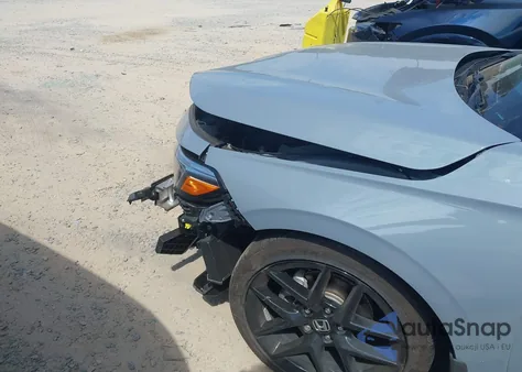 2024 Honda Civic Sport z USA, uszkodzony, nr VIN 2HGFE2F51RH574658